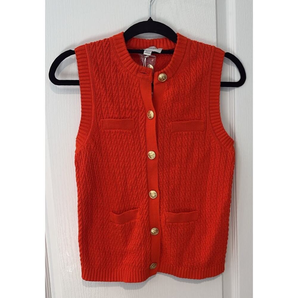 Free Assembly Cable Knit Sweater Vest Gold Anchor Buttons Size XS NWT - Picture 2 of 5